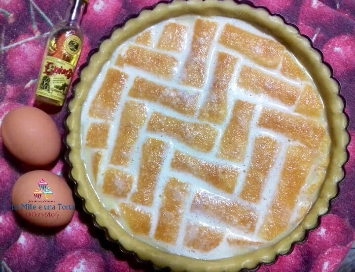 CROSTATA-BENEVENTANA-con-CREMA-FURBA-al-LIQUORE-Strega-e-savoiardi