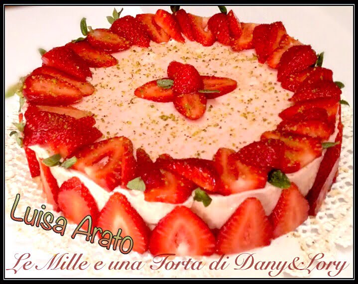 CHEESECAKE MOUSSE DI FRAGOLE