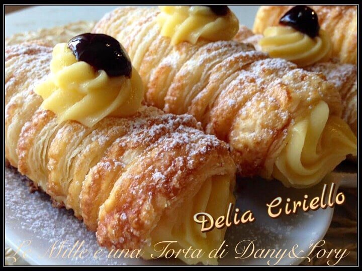 CANNOLI DI PASTA SFOGLIA ALLA CREMA | Le mille ricette