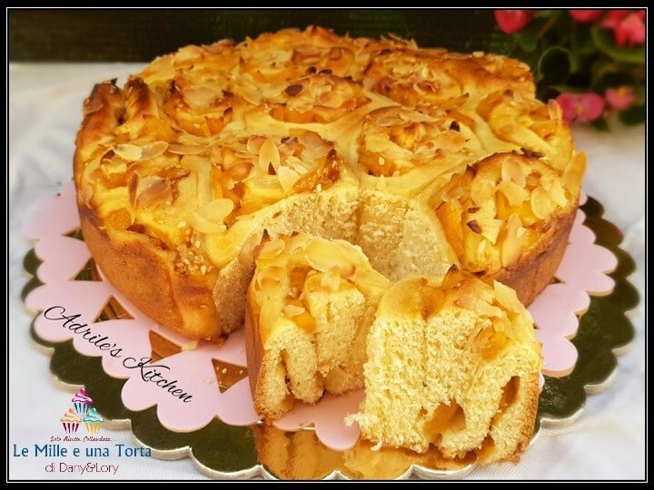 TORTA DI ROSE ALLE PESCHE