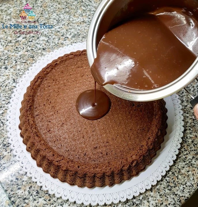Torta Lindt Con Cioccolato Al Latte E Fondente Una Delizia Irresistibile Preparazione 2
