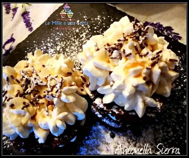 TORTINE AL CIOCCOLATO CON CREMA AL MASCARPONE E BAILEYS