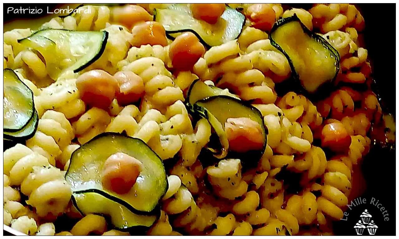 fusilli con zucchine e ceci
