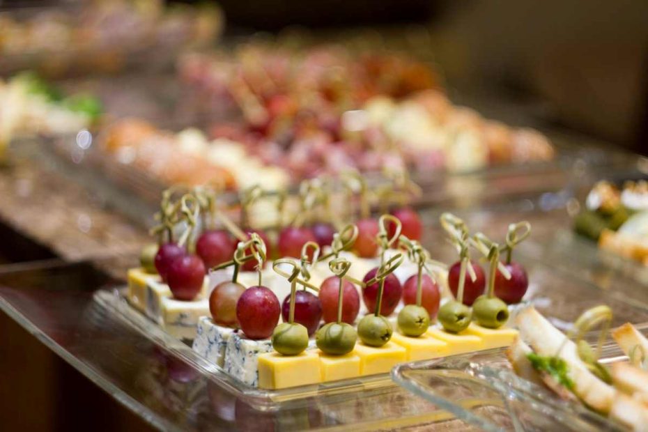 Antipasti estivi freschi, leggeri e veloci tante idee da portare in