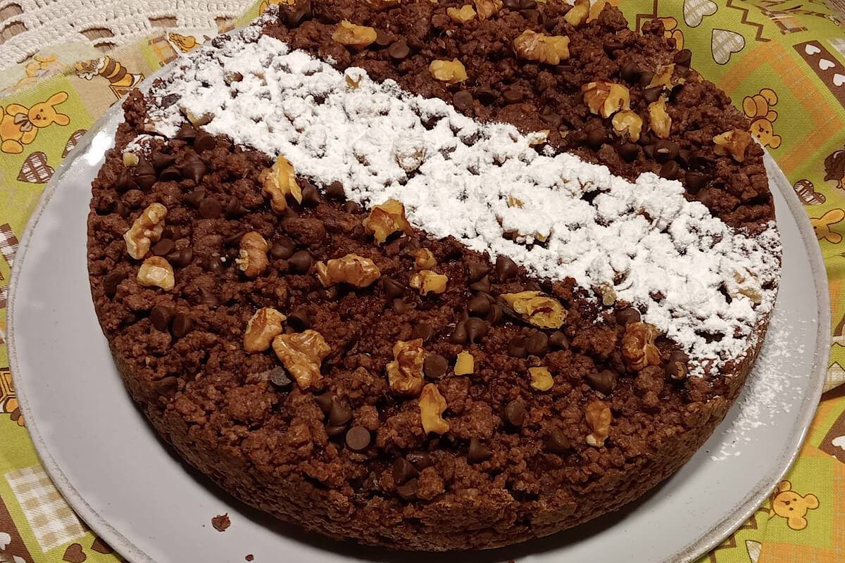 sbriciolata al cacao con cuore cremoso di zucca e cachi