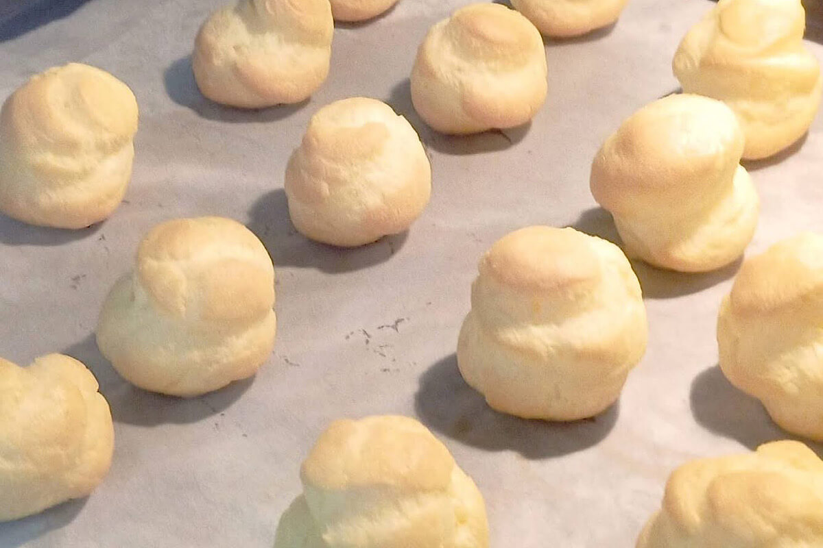 Profitterol al cioccolato 1 Profitterol al cioccolato