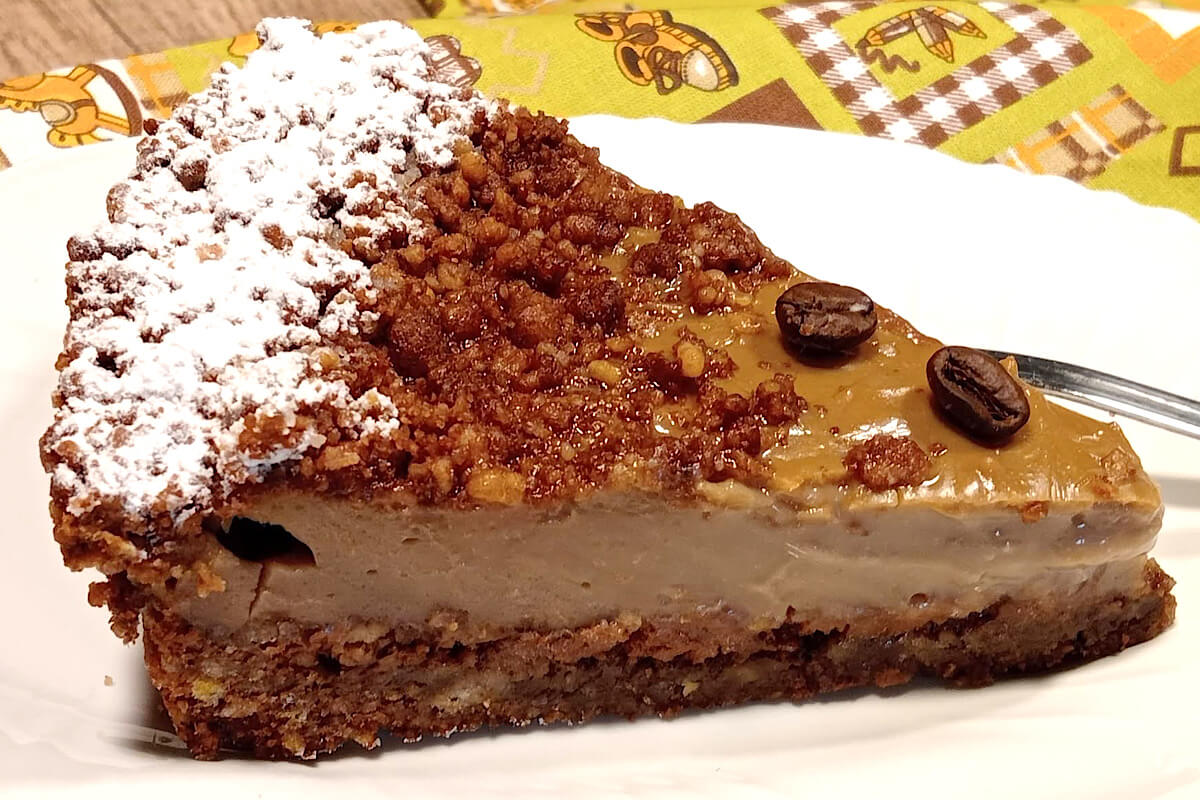 Crostata sbriciolata con crema al caffè
