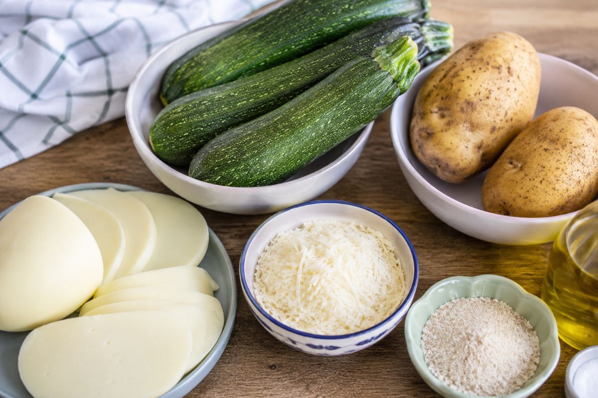 Sformato filante di patate e zucchine ingredienti Sformato filante di patate e zucchine, ingredienti