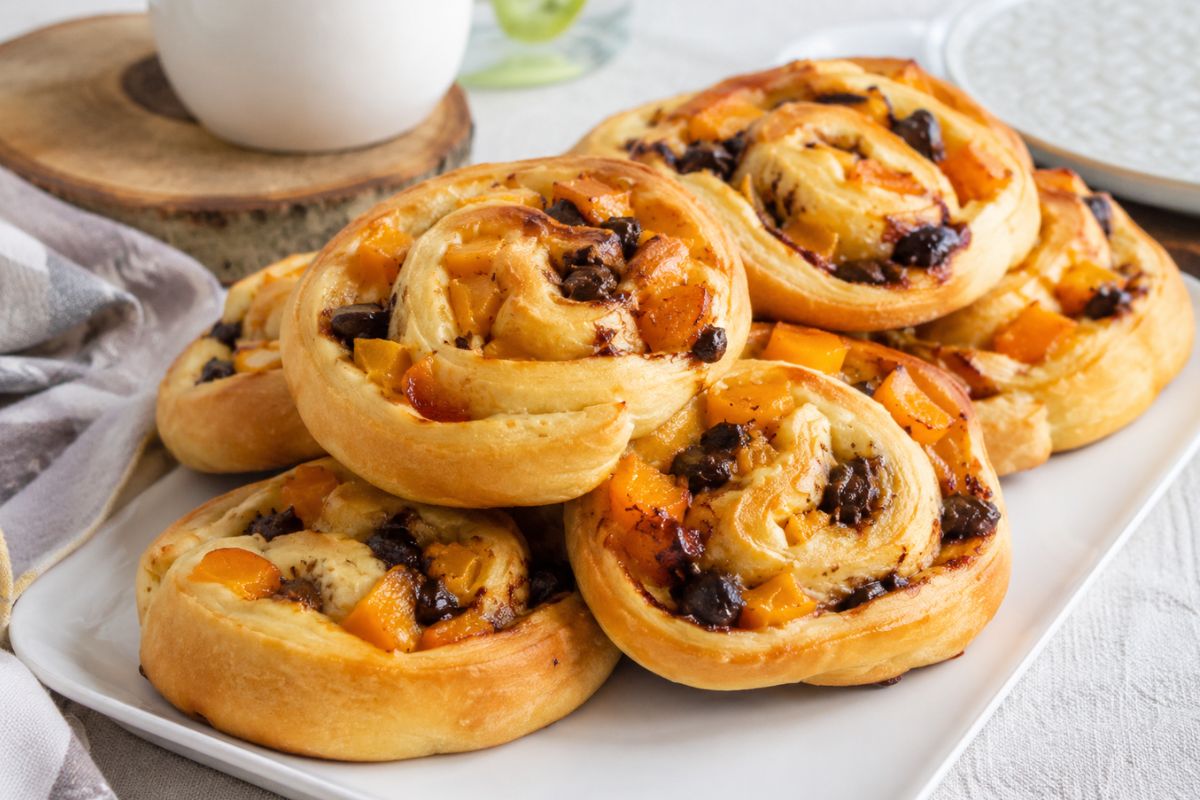 girelle con albicocche e cioccolato con il Bimby