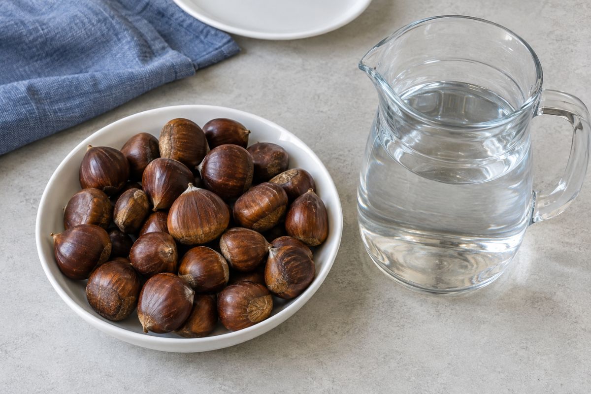 Castagne al Varoma col Bimby ingredienti Castagne al Varoma col Bimby, ingredienti