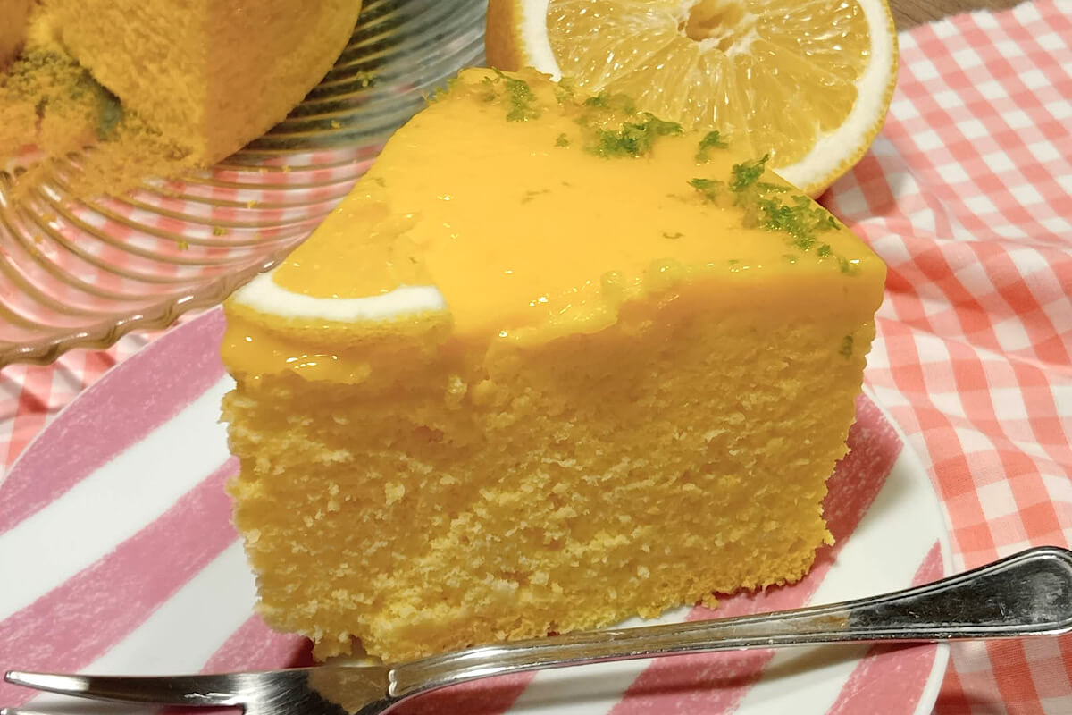 Torta sponge allo yogurt e limone